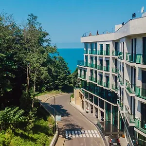 Hotel Capo, Batoemi
