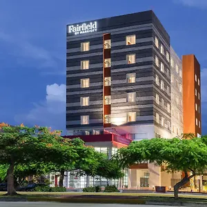 Fairfield By Marriott And Downtown Cancun