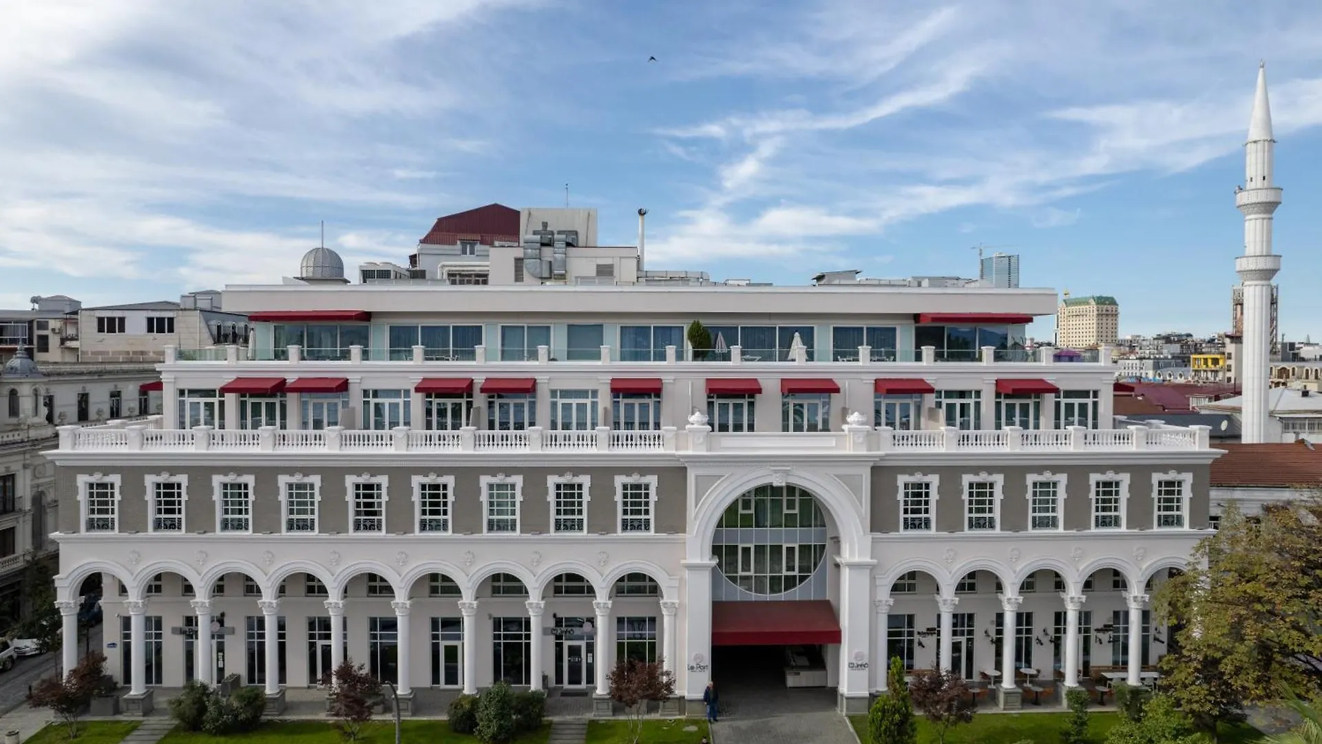 Le Port Boutique Apart Hotel Batumi